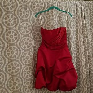 lovely short red dress, pick up skirt